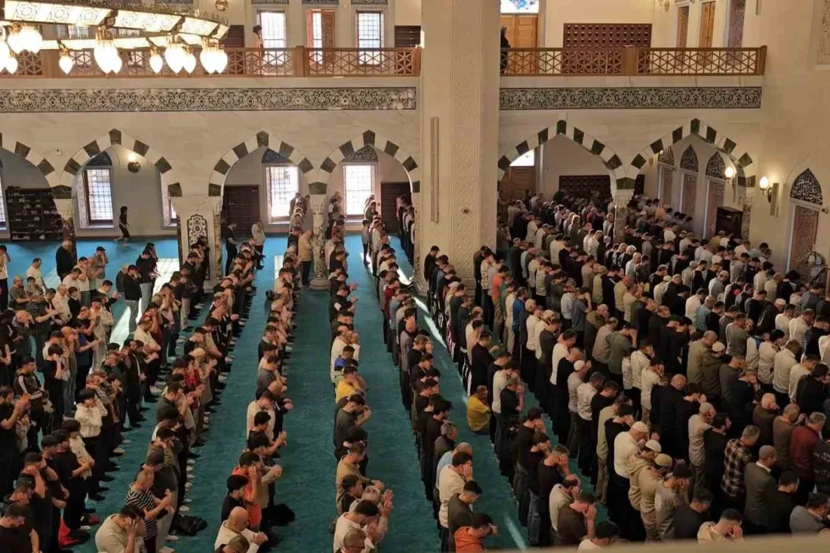 27 Mayıs 2026 Kurban Bayramı namaz saatleri açıklandı