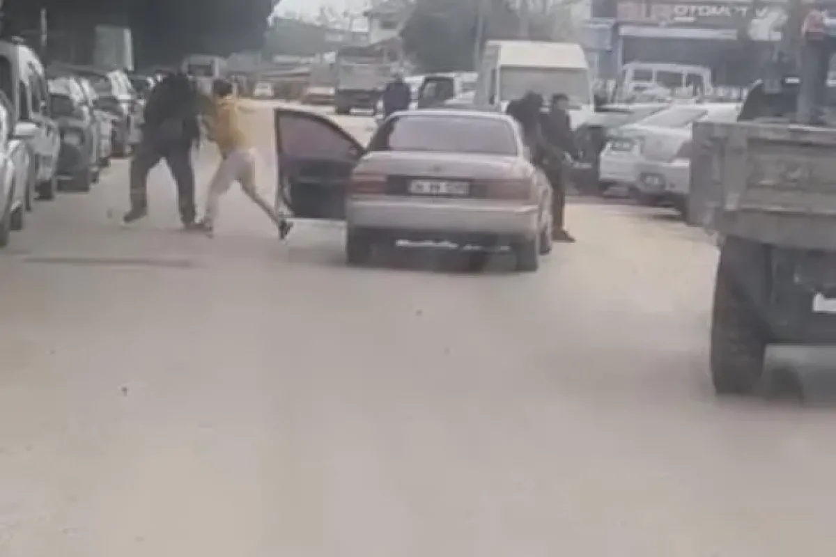 Yumruklu kavga 360 bine patladı!