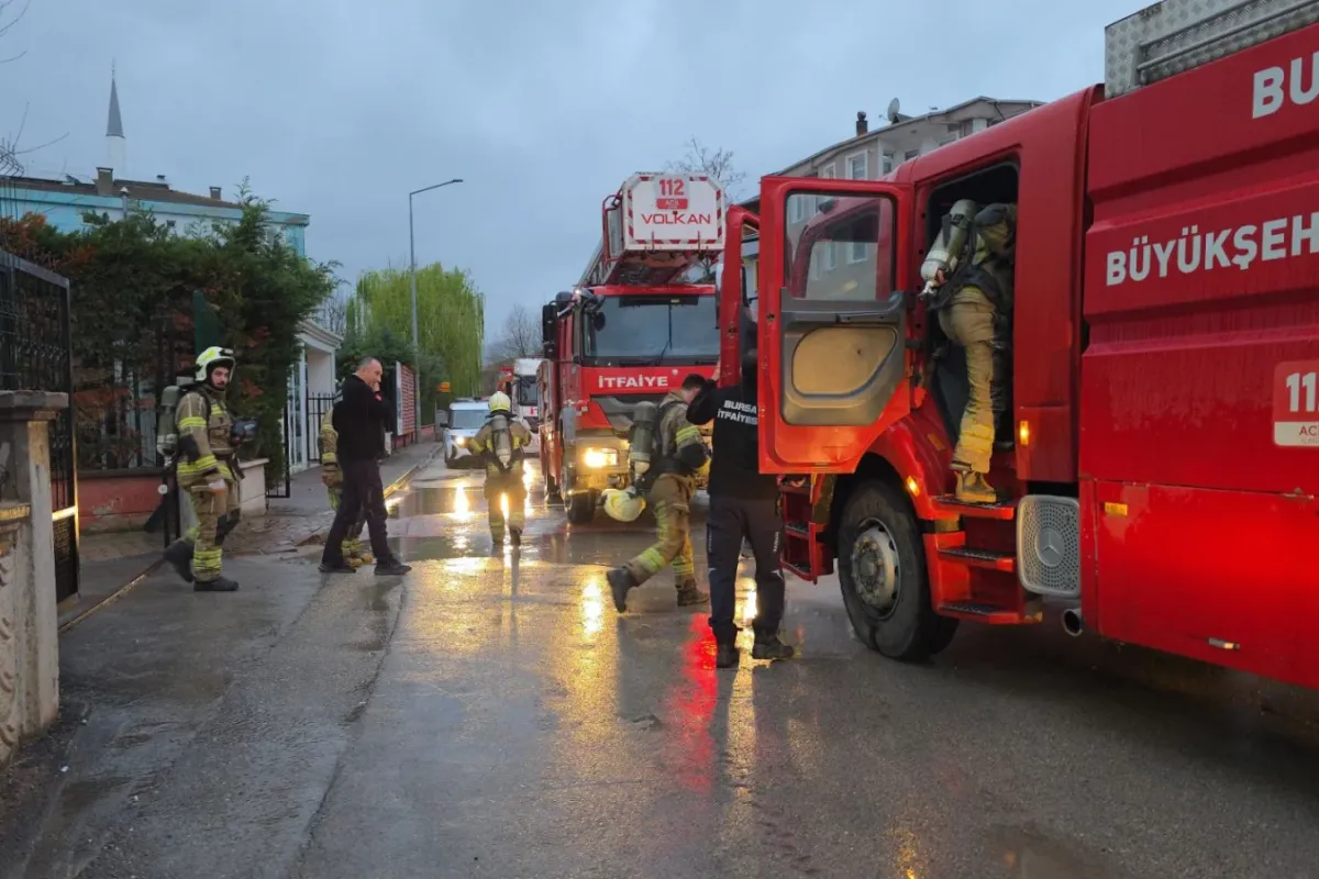 İnegöl’de öğrenci yurdunda yangın paniği