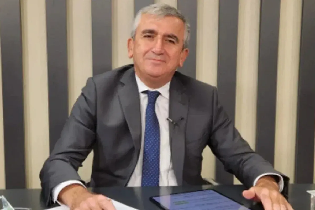 Akçakoca Belediye Başkanı Fikret Albayrak kimdir, kaç yaşında?
