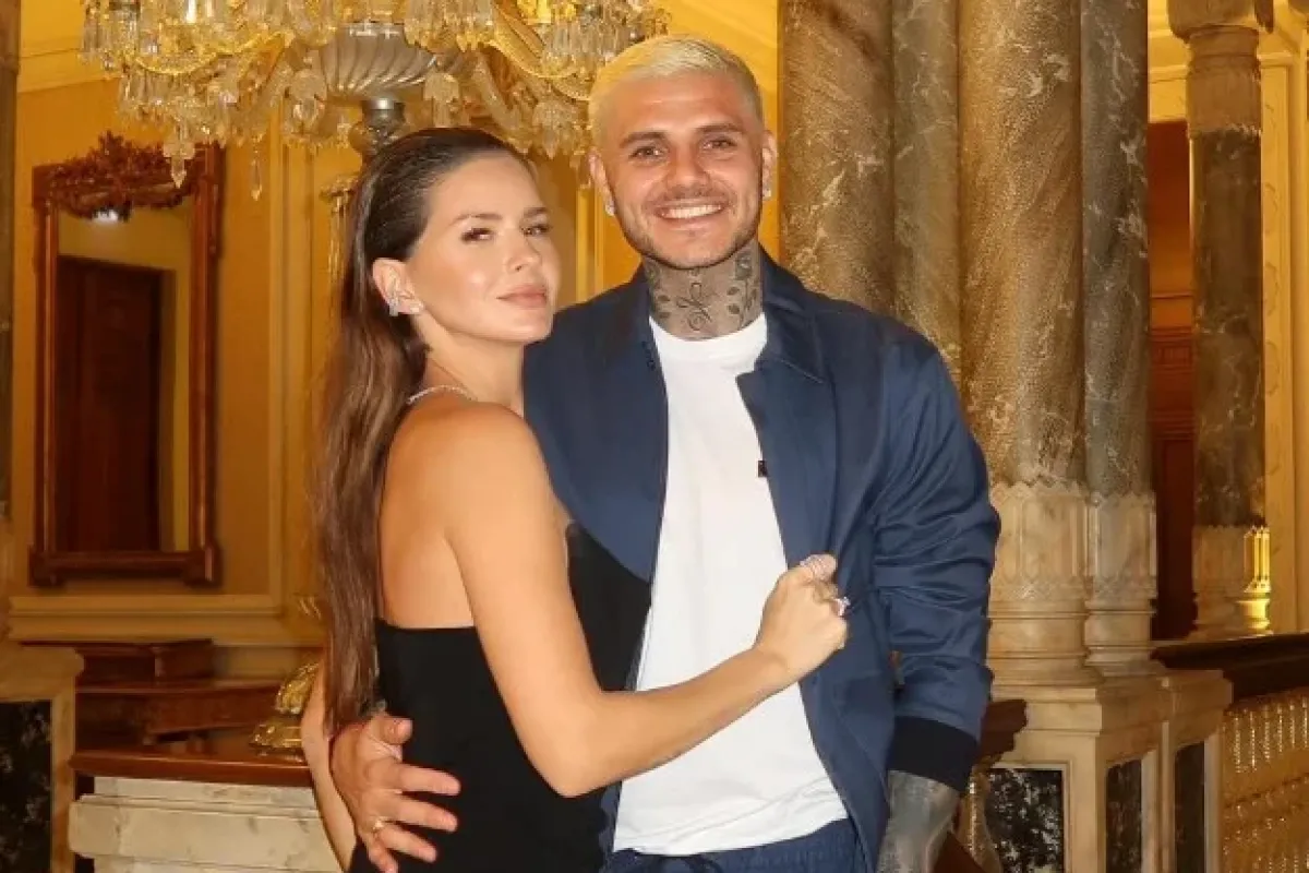 Mauro Icardi sevgilisinin çıplak fotoğrafını paylaştı!