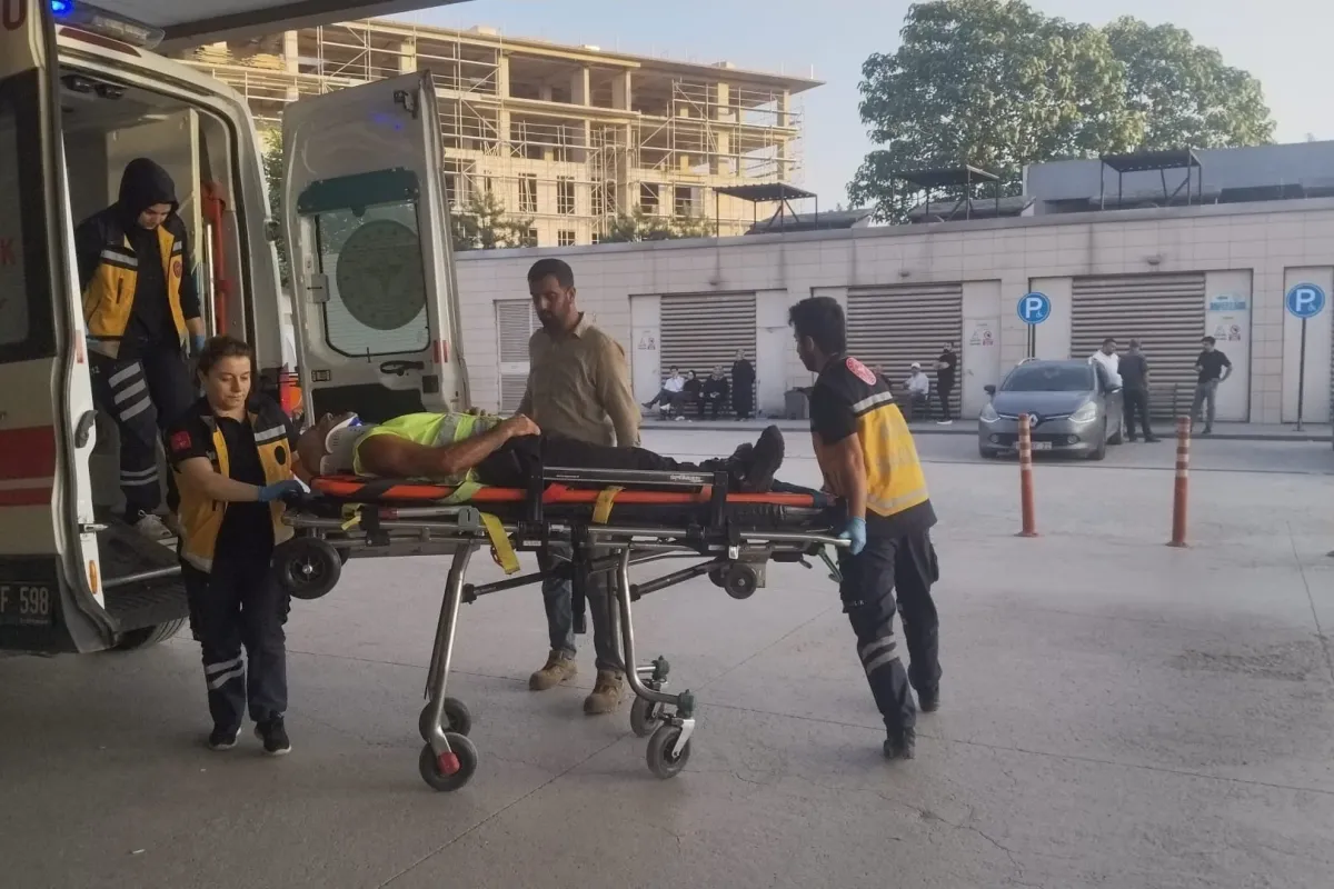 İnegöl'de talihsiz işçi gözünü hastanede açtı