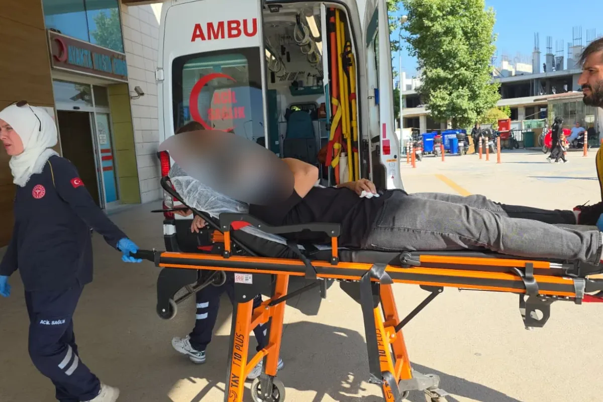 İnegöl'de akıl almaz kaza! Sürücü hastanelik oldu