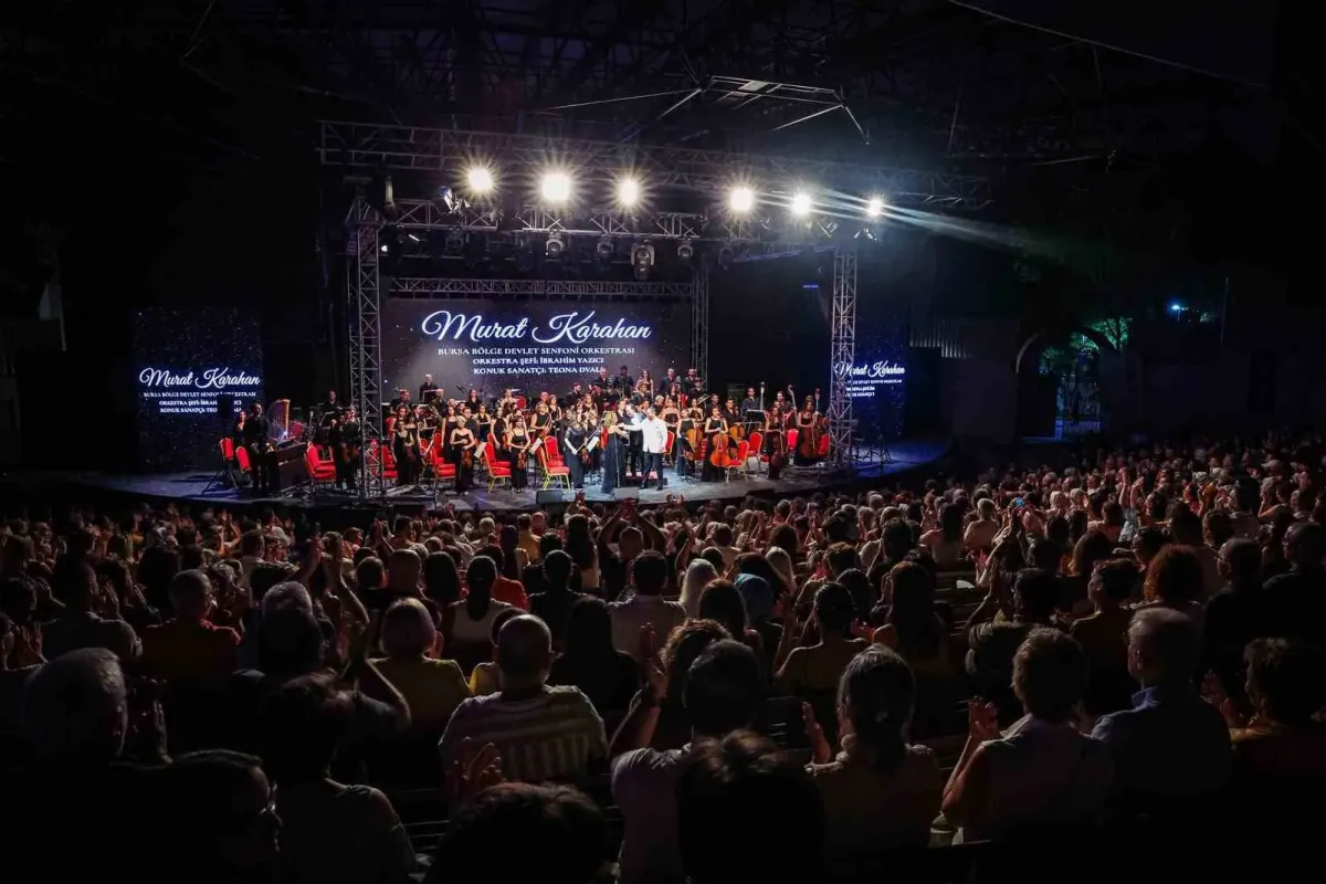 64’üncü Uluslararası Bursa Festivali’ne büyüleyici açılış