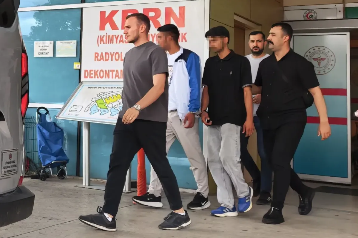 İnegöl'de tekme tokat dövdüler sonra gasp ettiler