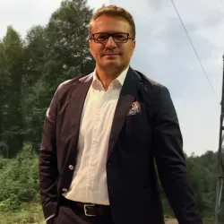 Haluk Özbek’ten Çağrı: “Mobilyacılığın Vücudu Yok Ediliyor!”