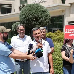 Katı atık tesisine karşı 5 binden fazla imza Bursa Büyükşehir’e teslim edildi