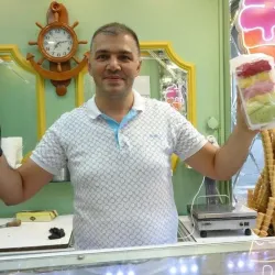 Fiyatını 400TL'den 10 TL'ye indirdi