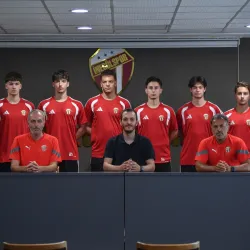İnegölspor'da 8 Altyapı Oyuncusu A Takım Kampında