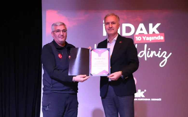 İNDAK 10 Yıldır Enkazda Umut, Sahada Dayanışma Oldu