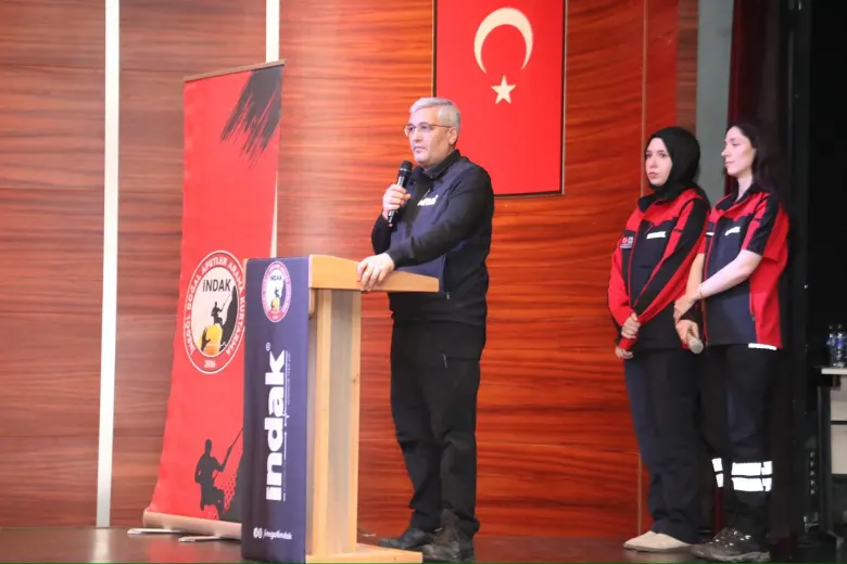 İNDAK 10 Yıldır Enkazda Umut, Sahada Dayanışma Oldu