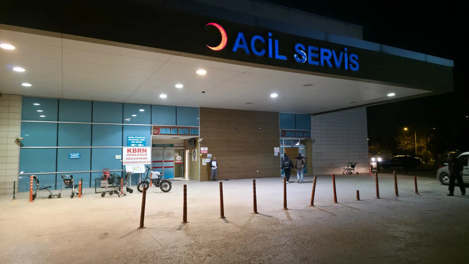 İnegöl'de kazaya karışan otomobil sürücüsü yaralıyı bırakıp kaçtı!