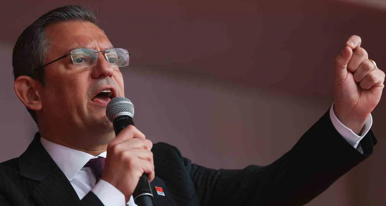 Özgür Özel cephesinde yeni partiye ait logonun görseli gündem oldu