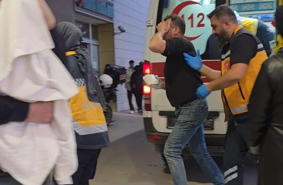 İnegöl'de kanlar içinde acile getirildi