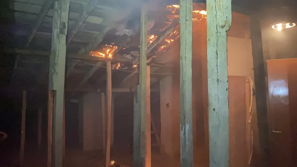Aynı apartmanda 6’ncı kez yangın çıktı