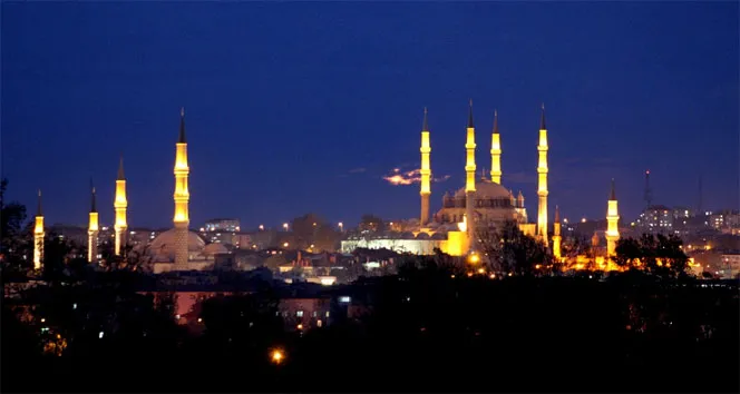 Regaip Kandili ne zaman? 2025-2026 Diyanet takvimi
