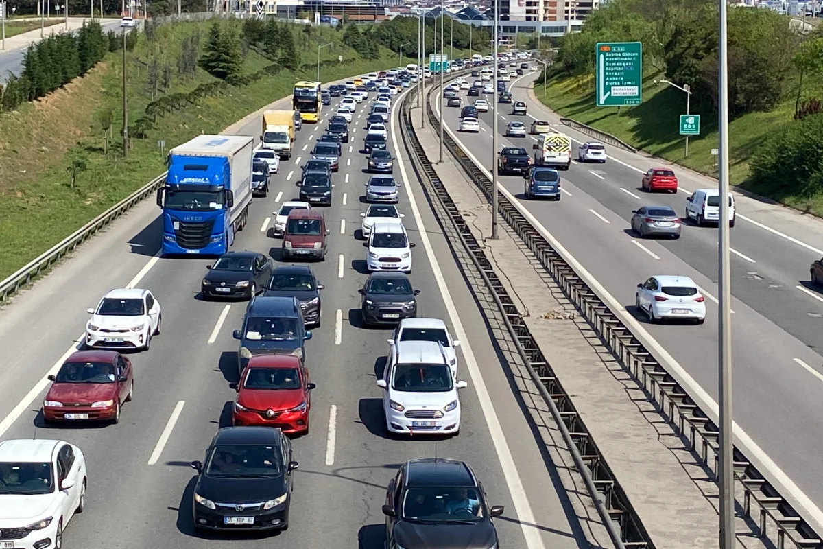 2026 yılbaşı toplu taşıma ücretsiz mi, hangi illerde geçerli?