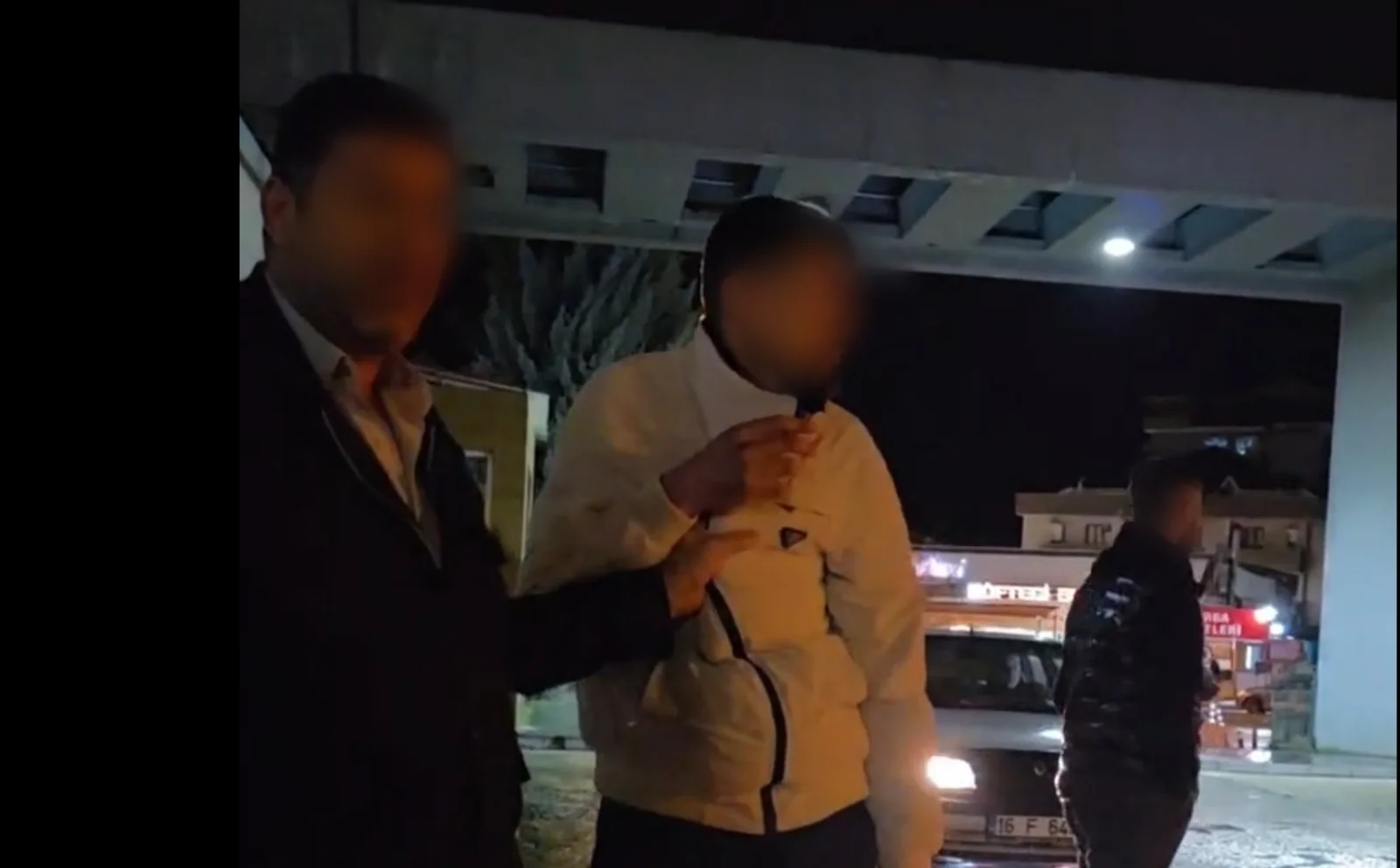 IBAN dolandırıcısının izini hafiye gibi sürdü ve yakaladı