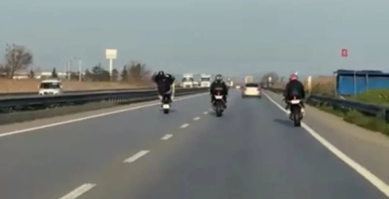 Trafikte tehlike dolu anlar!