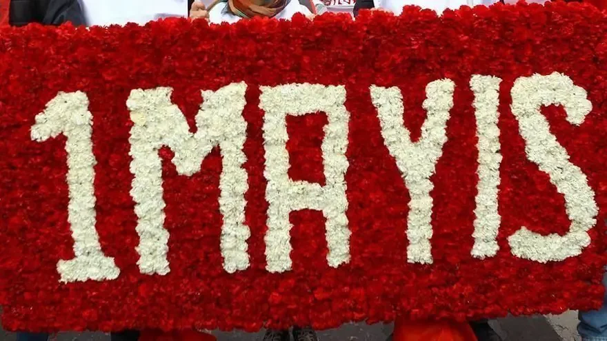 1 Mayıs resmi tatil mi, okullar ve bankalar açık mı?