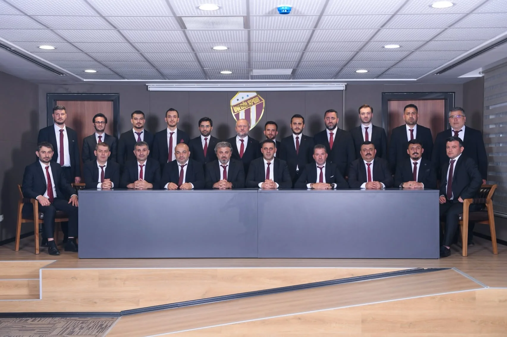 İnegölspor’da Yeni Dönem Başladı! İşte Görev Dağılımı