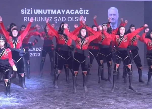İnegöl'de Kafkas Rüzgarı Esti! 26. Chveneburebi Festivali Coşkuyla Başladı