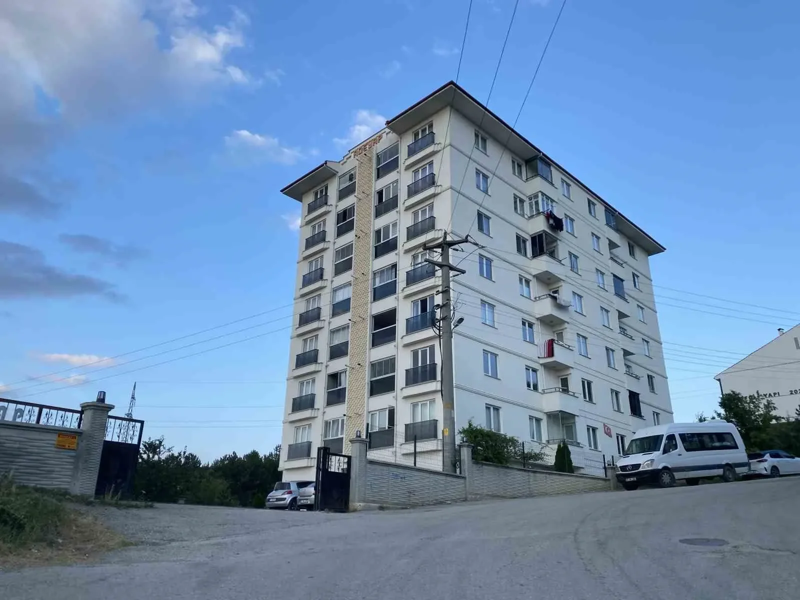 Kastamonu’da 7. kattan düşen 2 yaşındaki çocuk yaşamını yitirdi