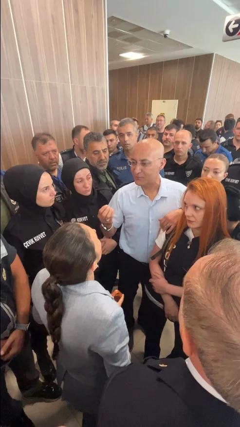 Bozbey'in duruşması öncesinde gergin dakikalar