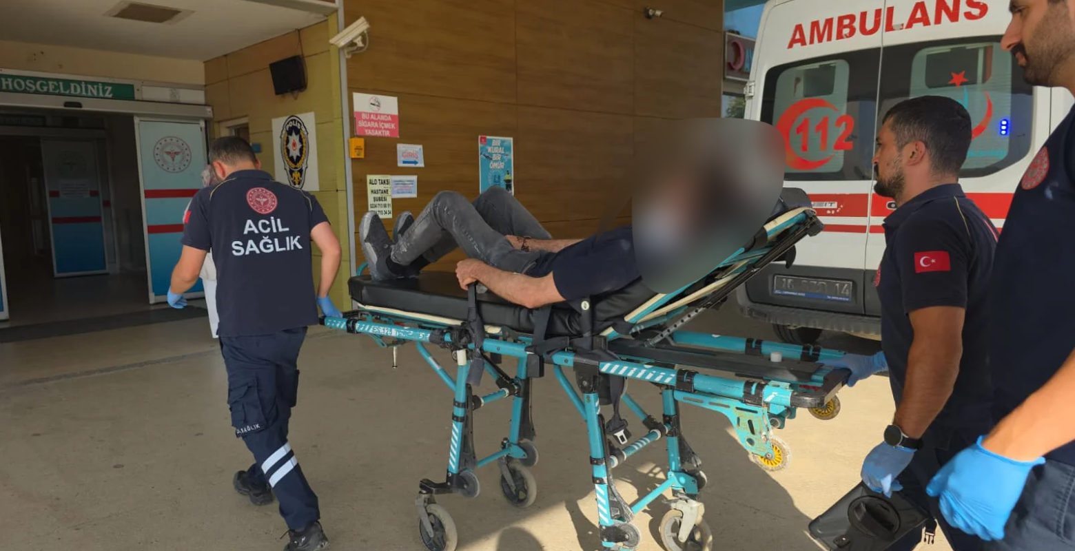 Ağaç İşleri Sanayi Bölgesi'nde korku dolu anlar! Apar topar hastaneye kaldırıldı
